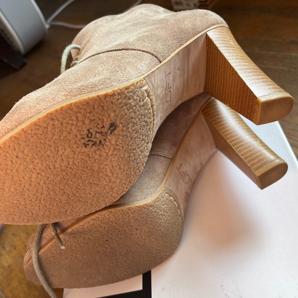 Tan suede open toe bootie- Ann Taylor - Picture 3 of 5